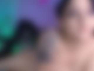 Live cam show with Charlotte - Cumslut on Gym Cam Girls