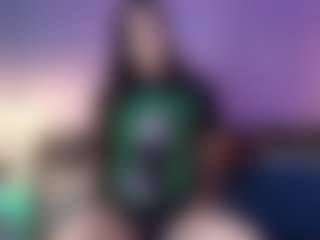 Live cam show with Charlotte - Cumslut on Camsoda