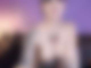 Live cam show with Charlotte - Cumslut on Streamer API