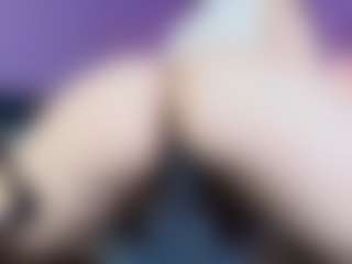 Live cam show with Charlotte - Costume on camwithhim.com