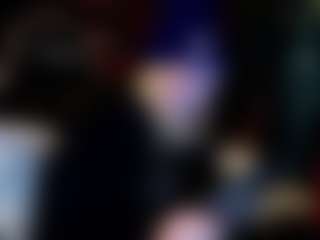 Live cam show with candismiths - Housewife on PervPlay.com