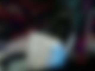 Live cam show with candismiths - Housewife on Latina Girls