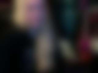 Live cam show with candismiths - Housewife on xDating