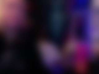 Live cam show with candismiths - Smoking on CamClone