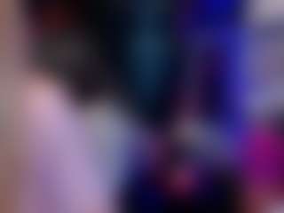 Live cam show with candismiths - Blowjob on Gym Cam Girls