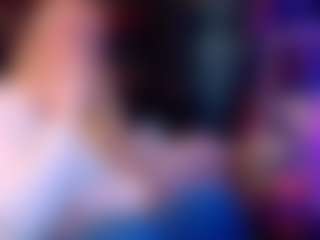 Live cam show with candismiths - Blue Eyes on livesuperchat.net