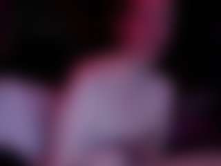 Live cam show with candismiths - Housewife on SpunkLive