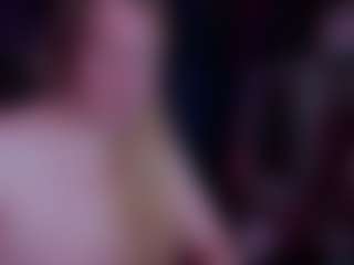 Live cam show with candismiths - Housewife on CamClone