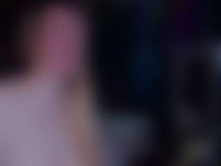 Live cam show with candismiths - Housewife on SinfulBabes