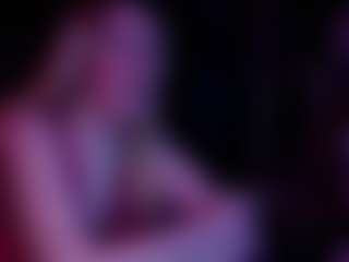 Live cam show with candismiths - Housewife on chickslive.net