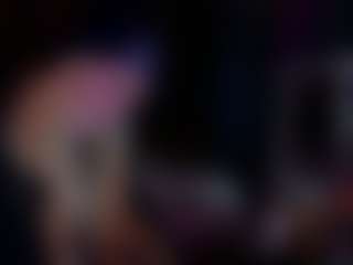 Live cam show with candismiths - Housewife on Uber Horny