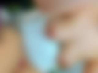 eveeevian's Live Sex Cam Show