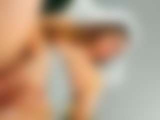 eveeevian's Live Sex Cam Show