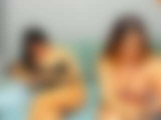 eveeevian's Live Sex Cam Show
