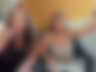 eveeevian's Live Sex Cam Show