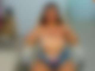 eveeevian's Live Sex Cam Show