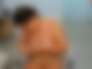 eveeevian's Live Sex Cam Show