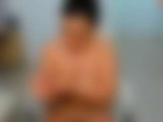 eveeevian's Live Sex Cam Show