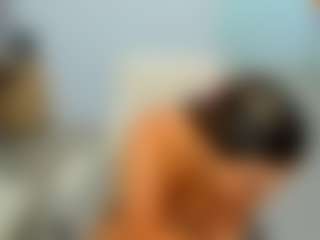 eveeevian's Live Sex Cam Show