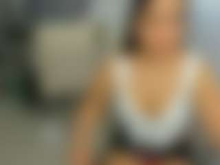 Live cam show with eveeevian - Butt Plug on Cam Slut