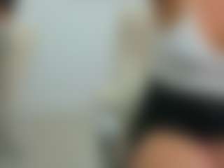Live cam show with eveeevian - Cum Swallowing on StripNow