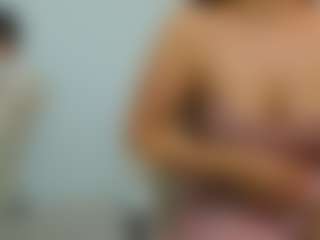 eveeevian's Live Sex Cam Show