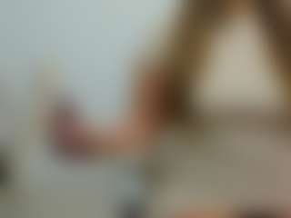 Live cam show with eveeevian - Double Penetration on Dare Cams