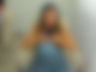 eveeevian's Live Sex Cam Show