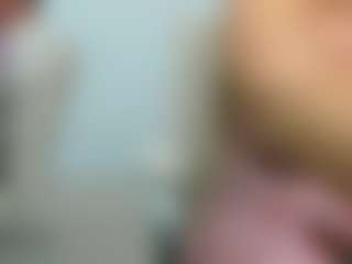 eveeevian's Live Sex Cam Show