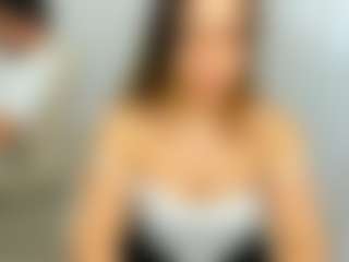 Live cam show with eveeevian - Bedroom on TottyGirls