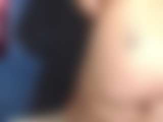 Live cam show with rousse-ellise - Flashing on hornycams.live