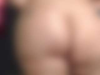 Live cam show with rousse-ellise - Handjob on hornycams.live