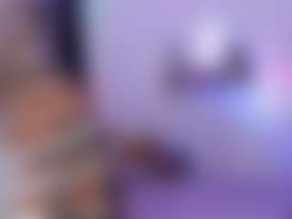 Spettacolo in cam dal vivo con Anna Brooks - Goth su Camsoda