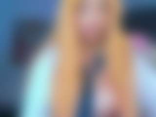 Live cam show with Nami Wolff - Gamer Toys on Camsoda