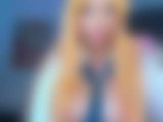 Live cam show with Nami Wolff - Gamer Curvy on Camsoda