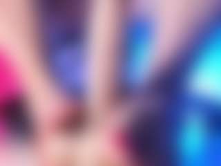 Live cam show with april-johnson - Average on Camsoda