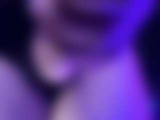 Live cam show with april-johnson - Middle Aged on LiveSexCams6