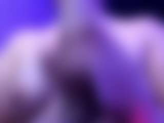 Live cam show with april-johnson - Middle Aged on Lustler