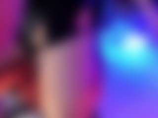 Live cam show with april-johnson - Average on Camsoda