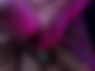 april-johnson's Live Sex Cam Show