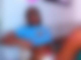 Live cam show with D A Y A N A - Black Blowjob on eurowanks.com