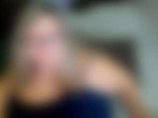 Live cam show with Lana - Robe on crypto-cams