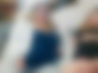 Live cam show with Lana - Body Massage on CamClone