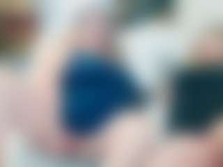 Live cam show with Lana - Glasses on Cam Slut