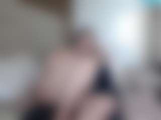 Live cam show with Lana - Ass Clapping on Camsoda