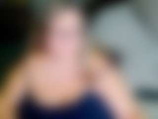 Live cam show with Lana - Glasses on infinitiblacc.com