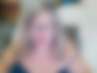 Live cam show with Lana - Blonde Hair on Camming Site