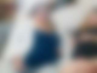Live cam show with Lana - Glasses on alttransgirls