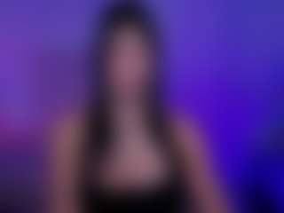 BriannaSalinasのライブセックスチャットショー
