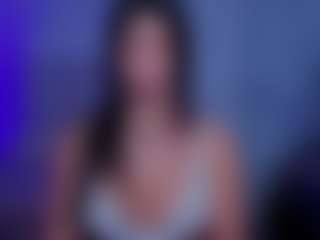 BriannaSalinas's Live Sex Cam Show